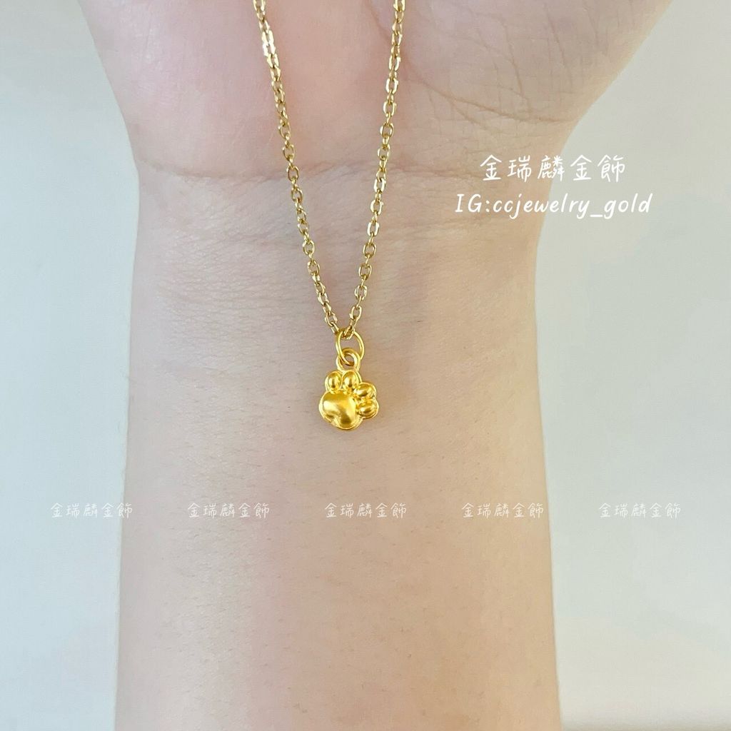 LINE_ALBUM_💻1130墜子穿孔② 10個_251130_11