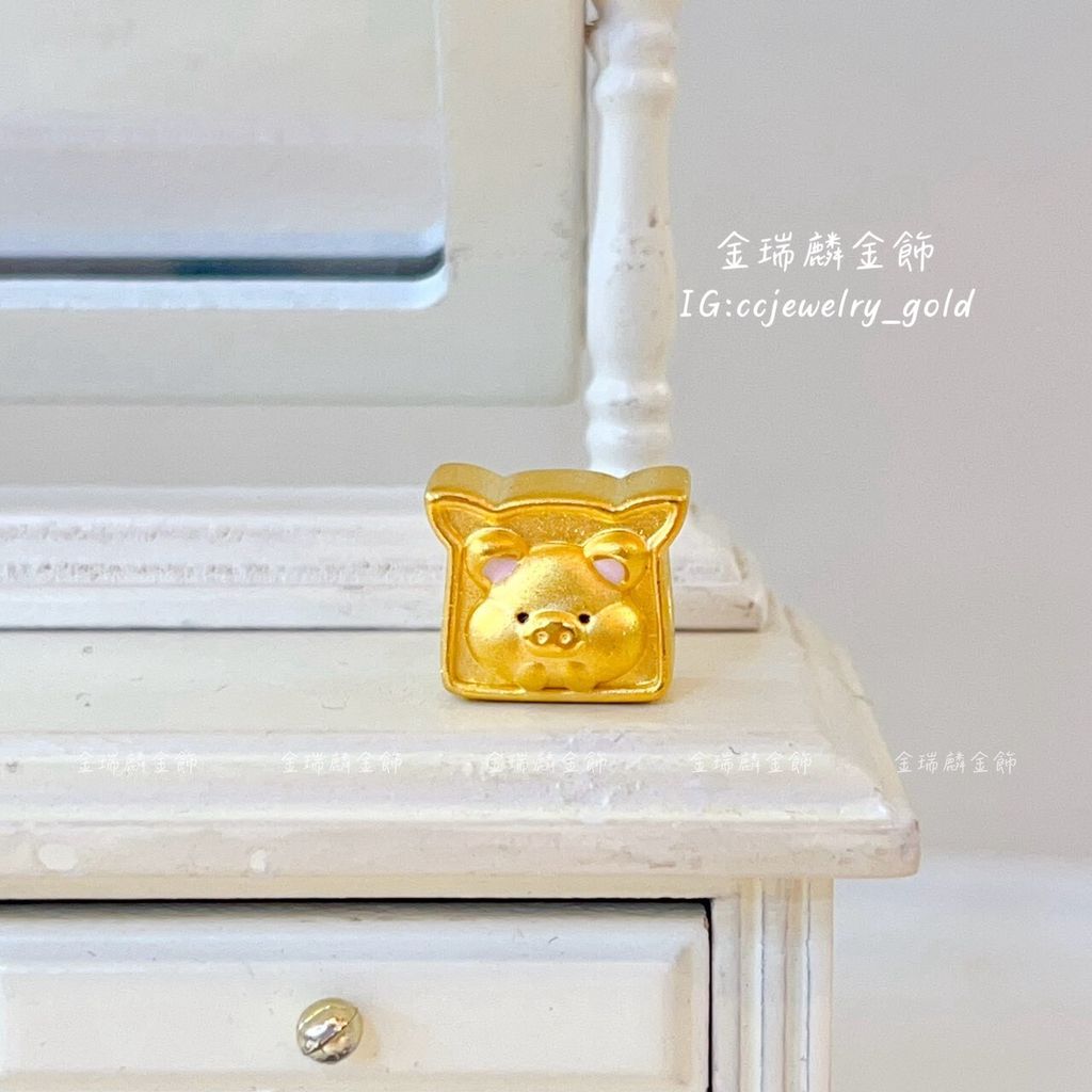 LINE_ALBUM_💻1130墜子穿孔② 10個_251130_25