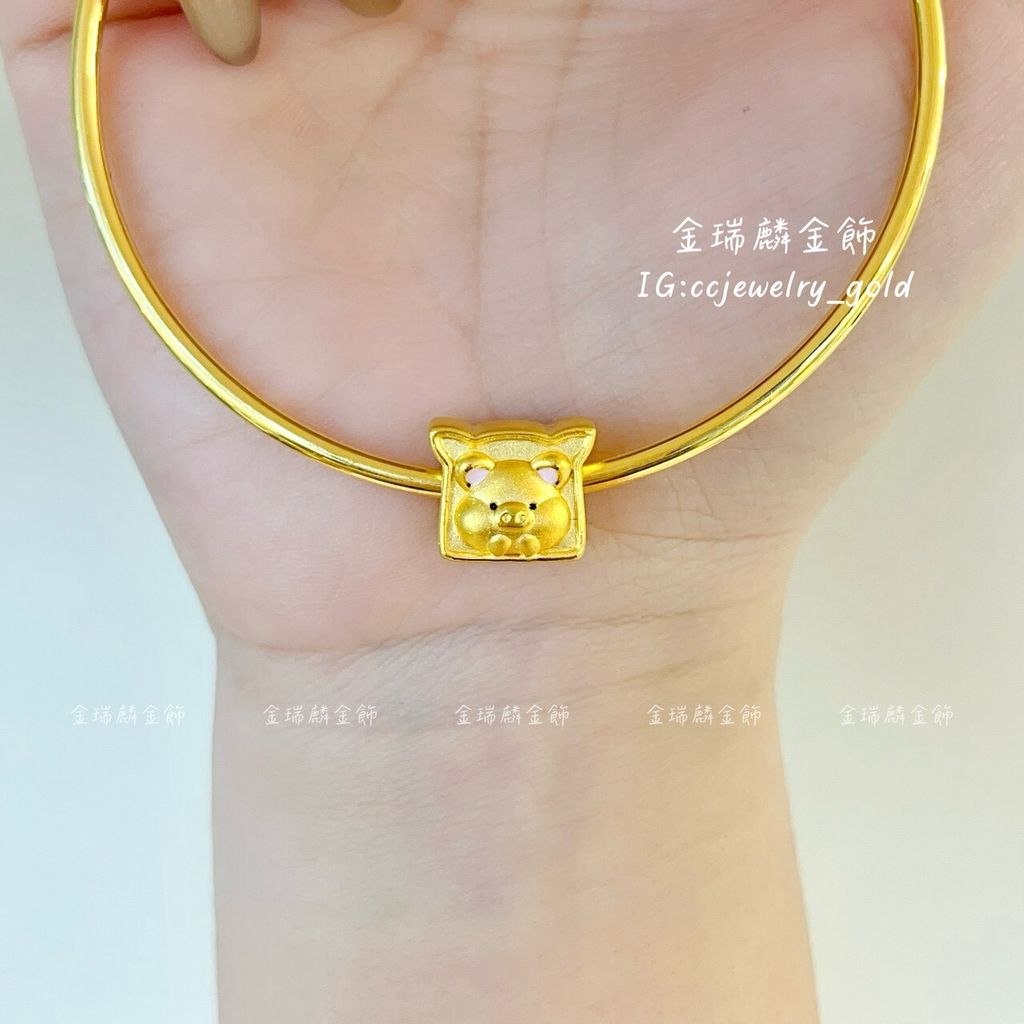 LINE_ALBUM_💻1130墜子穿孔② 10個_251130_27