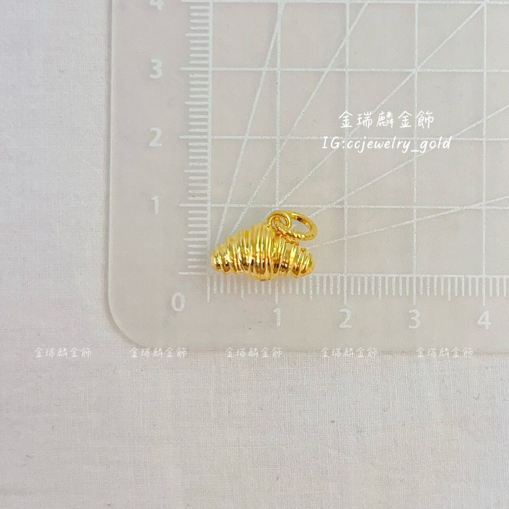 LINE_ALBUM_💻1130墜子③10個_251204_8