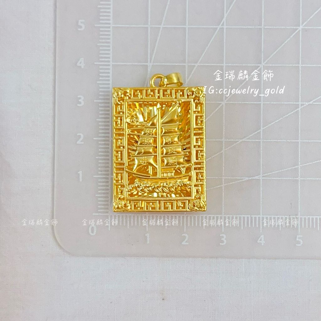 LINE_ALBUM_💻1130墜子③10個_251204_17