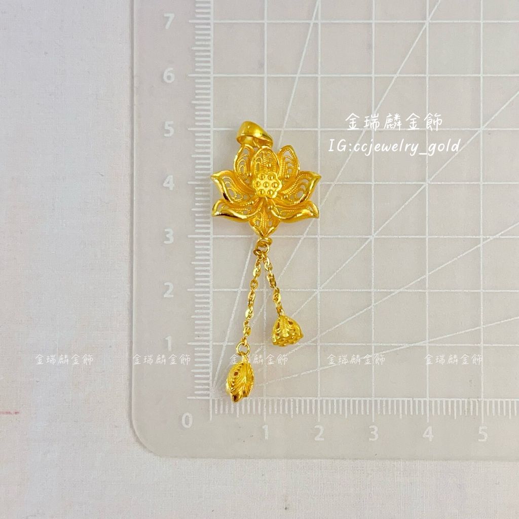 LINE_ALBUM_💻1130墜子③10個_251204_30