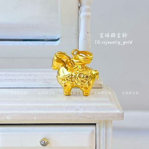 LINE_ALBUM_💻1130 墜子穿孔⑤10個_251204_26