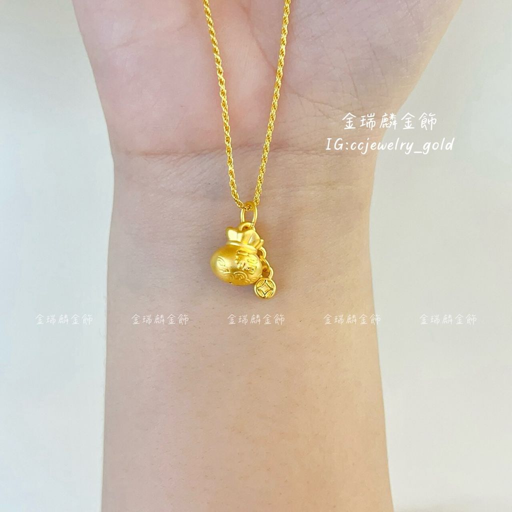 LINE_ALBUM_💻1130 墜子穿孔⑤10個_251204_25