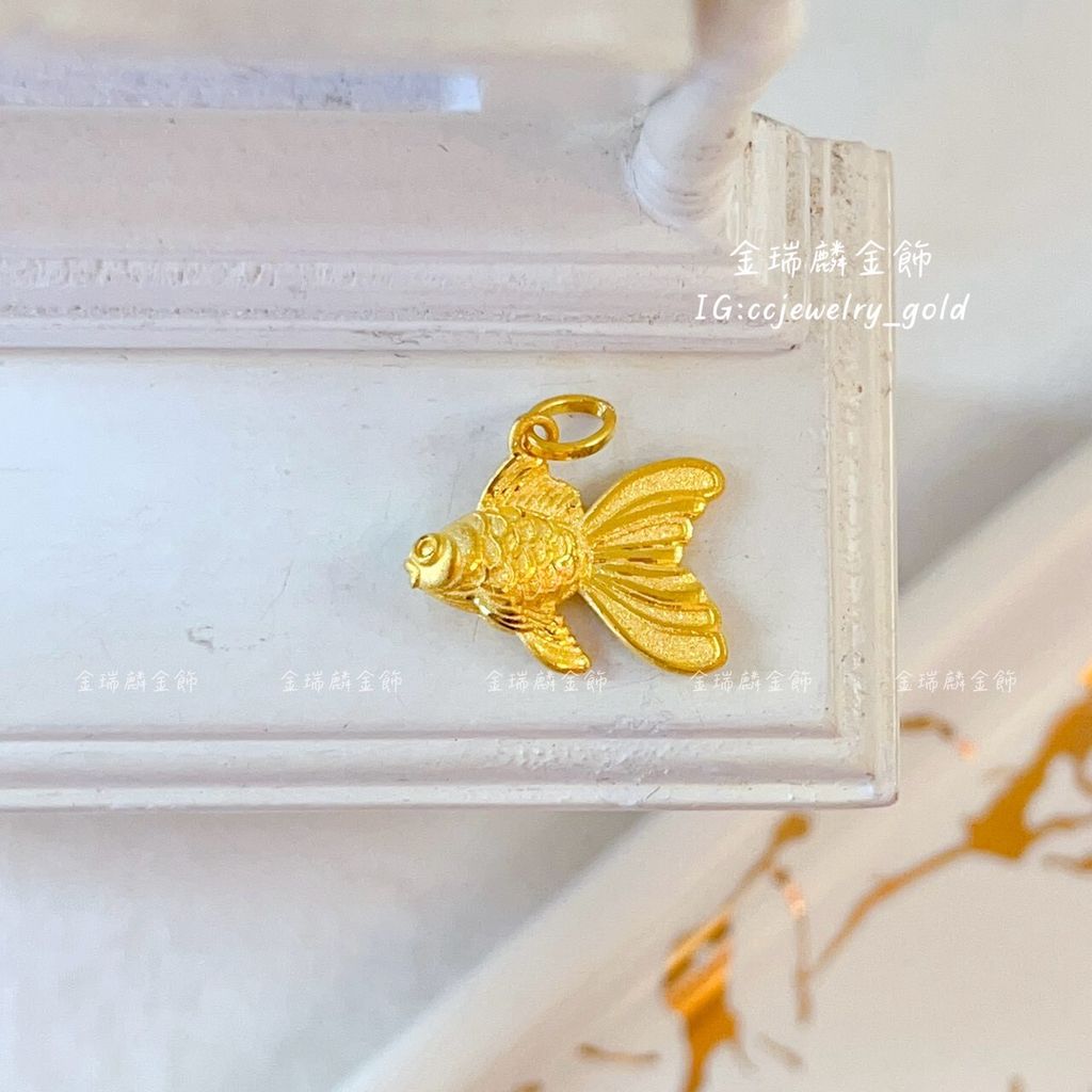 LINE_ALBUM_💻1130 墜子穿孔⑤10個_251204_17