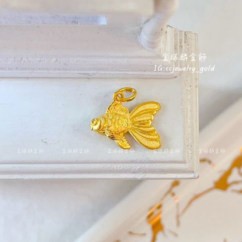 LINE_ALBUM_💻1130 墜子穿孔⑤10個_251204_17