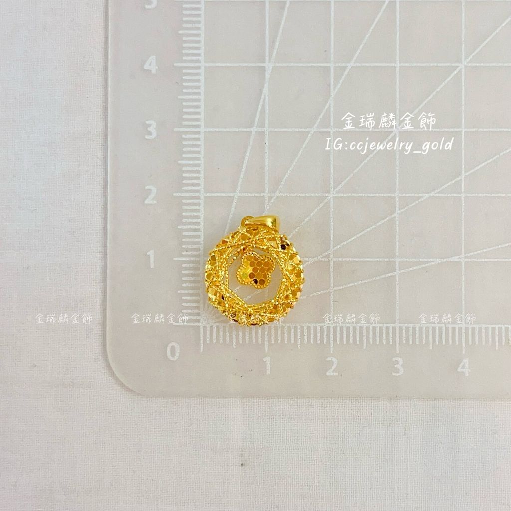 LINE_ALBUM_💻1130 墜子穿孔⑤10個_251204_9