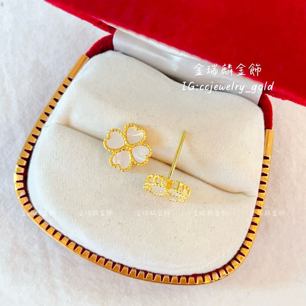 LINE_ALBUM_💻1228耳環①10個_260110_10