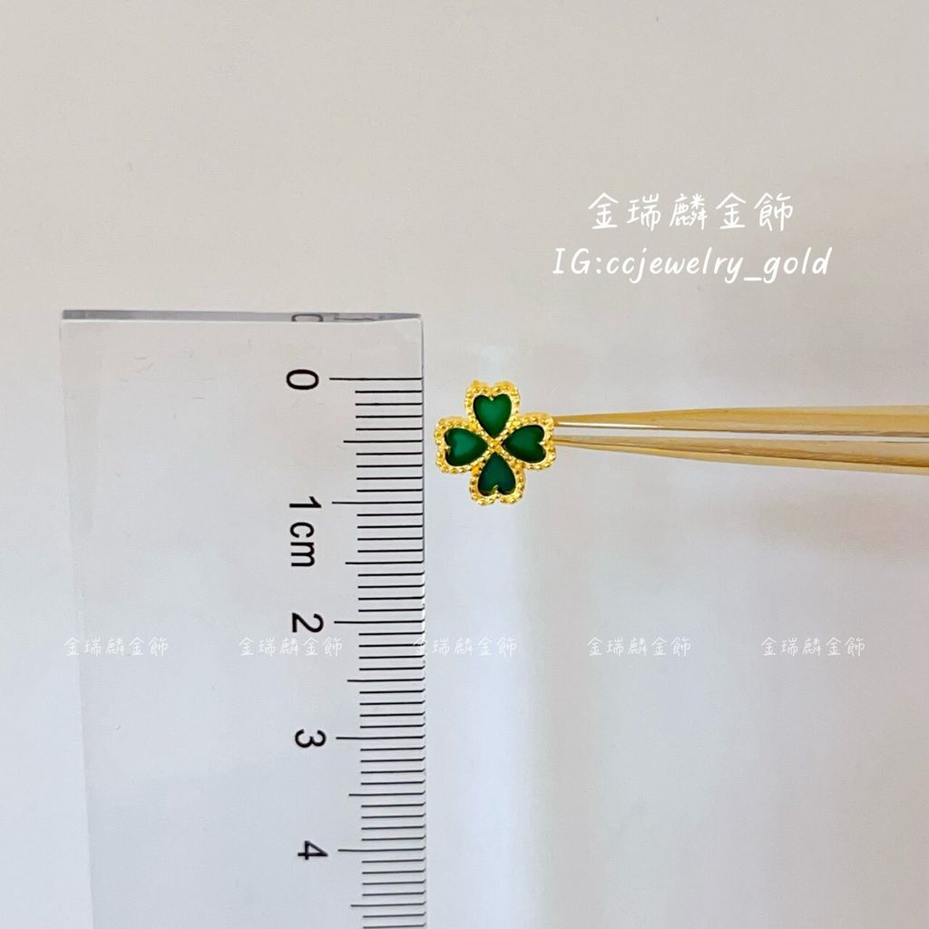 LINE_ALBUM_💻1228耳環①10個_260110_15