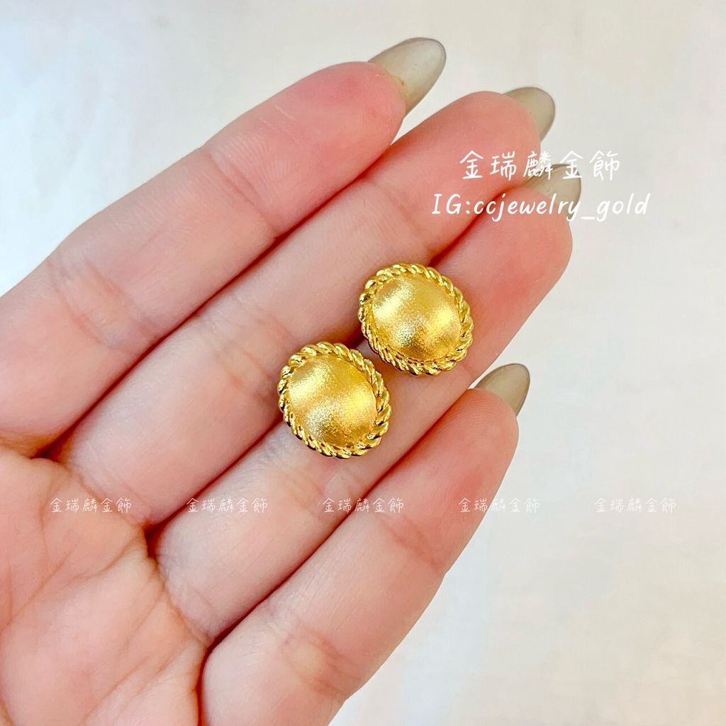 LINE_ALBUM_💻1228耳環①10個_260110_36