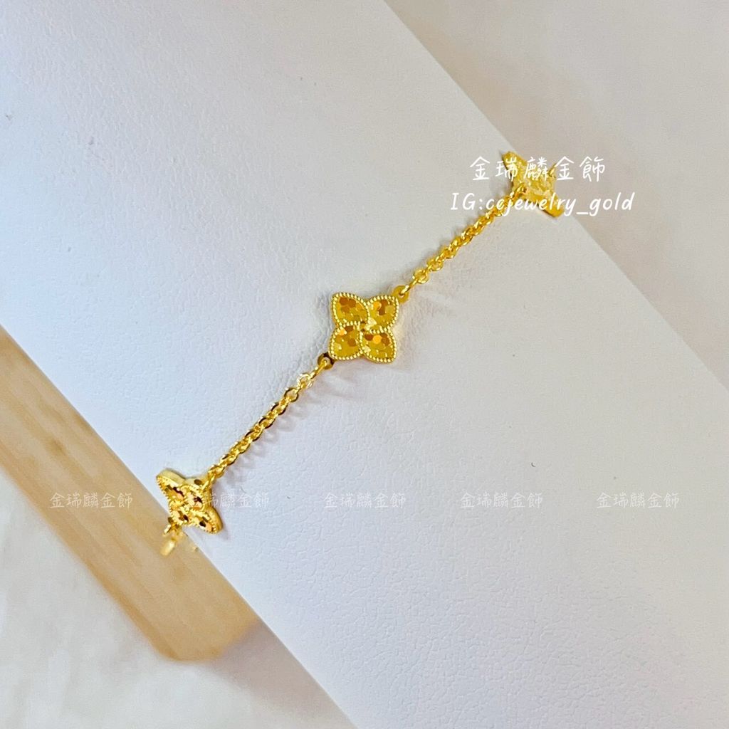 LINE_ALBUM_💻216手鍊13個_260218_21