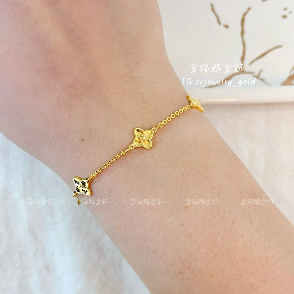 LINE_ALBUM_💻216手鍊13個_260218_23