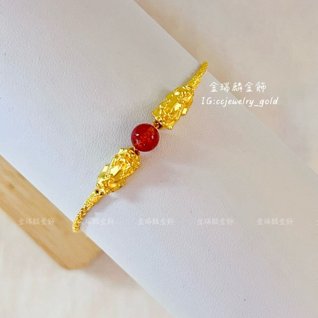 LINE_ALBUM_💻216手鍊13個_260218_1