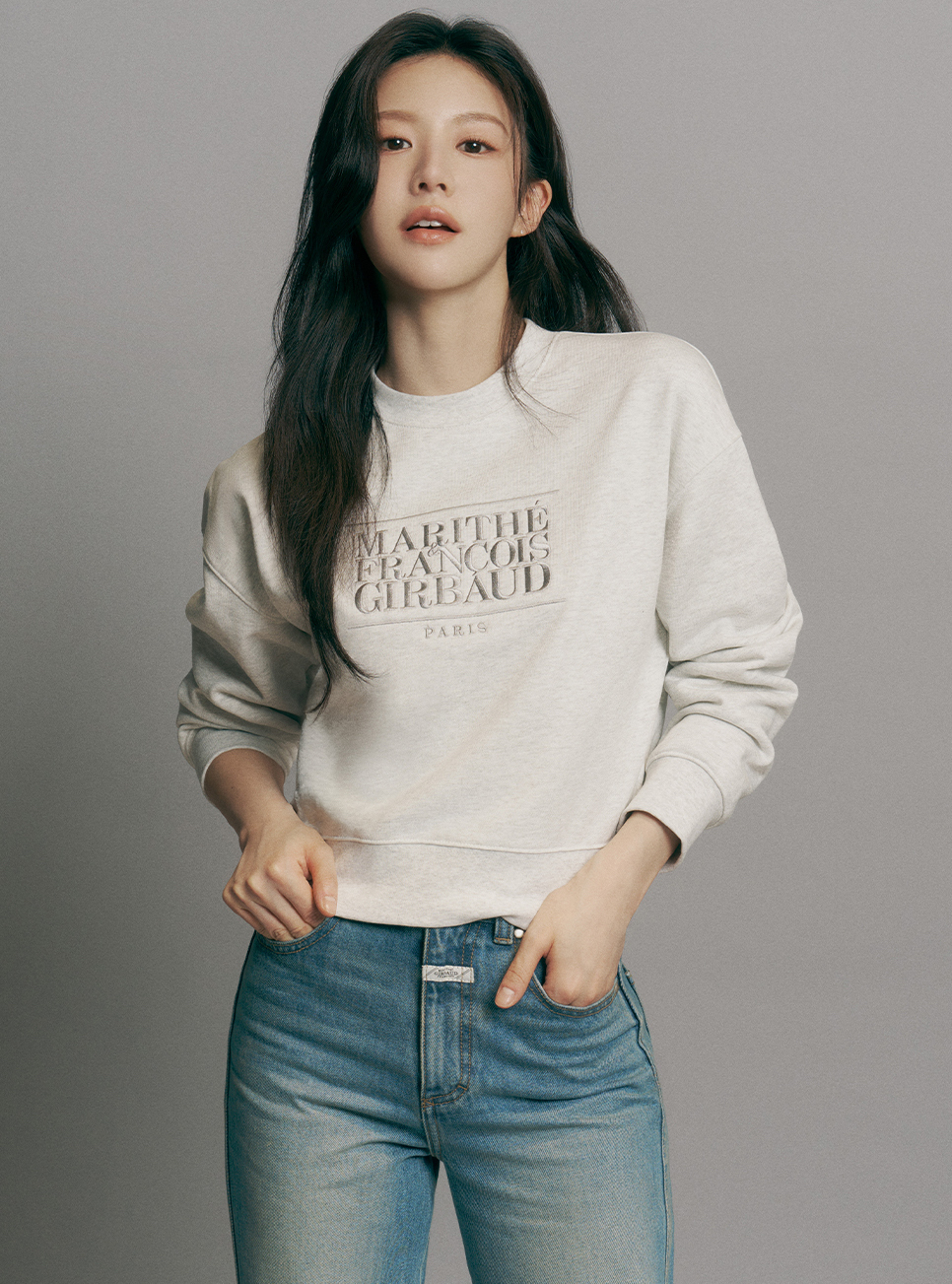 MFG】W CLASSIC LOGO CROP SWEATSHIRT – Tintin Korea