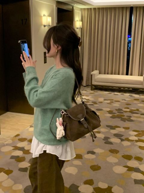 0b93d93bd4c8614ae4c71386a3f99763