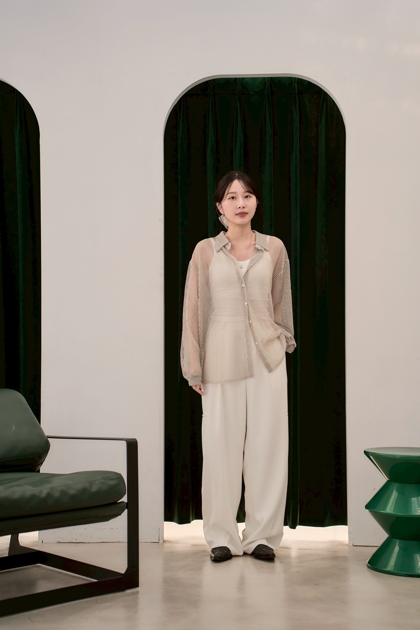 LINE_ALBUM_2505vol.2-p2_250519_149