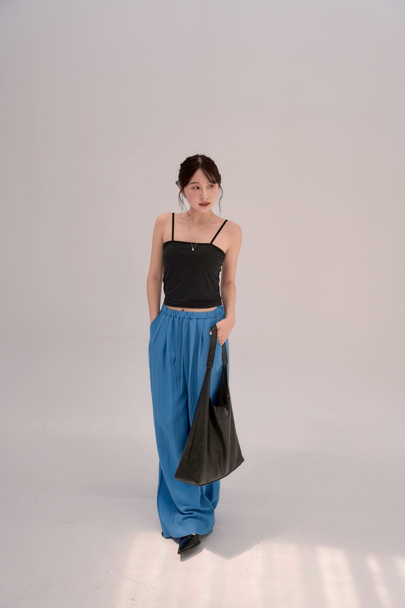 LINE_ALBUM_2505vol.2-p1_250519_150