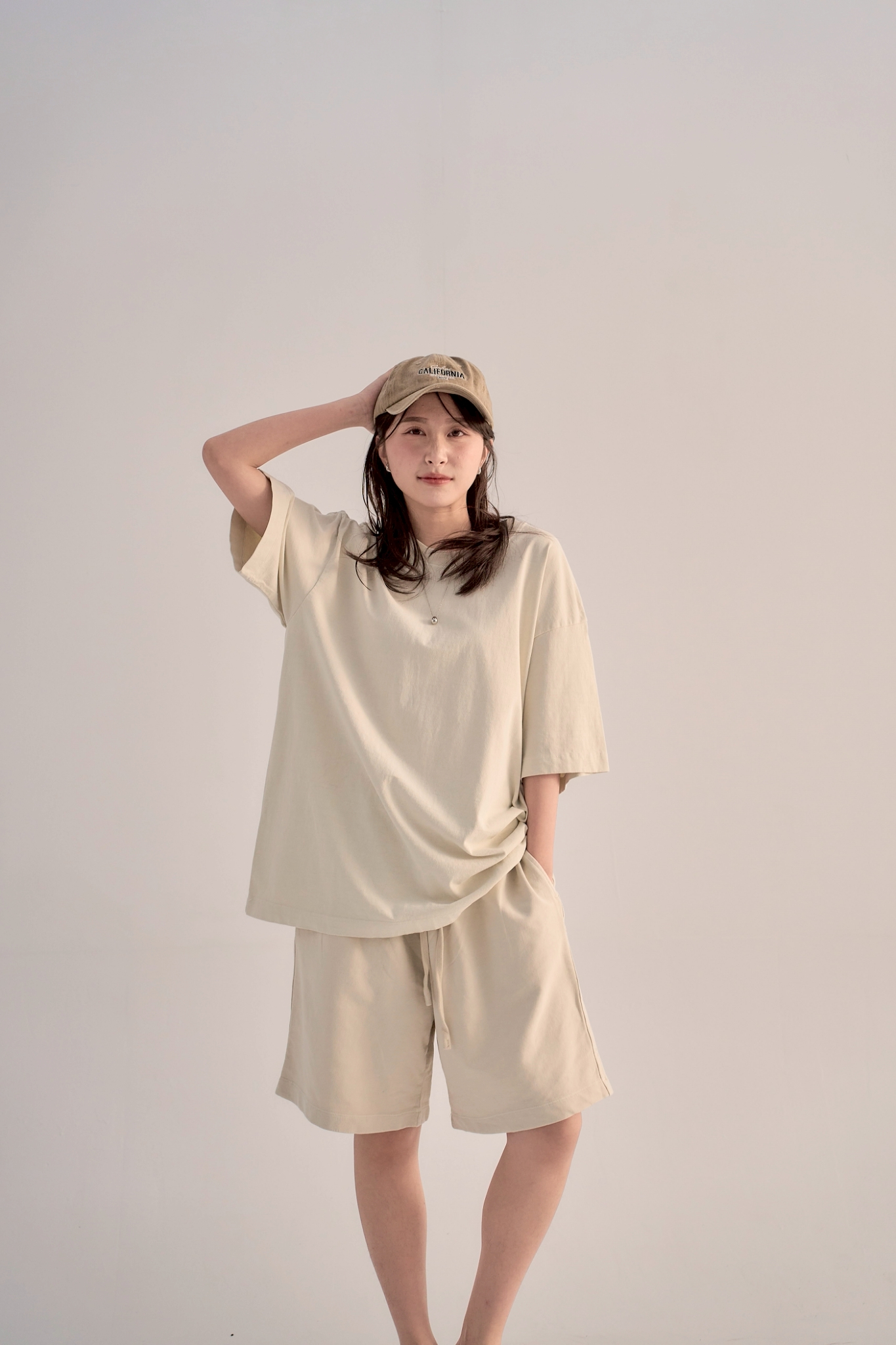 LINE_ALBUM_2505vol.2-p2_250519_73