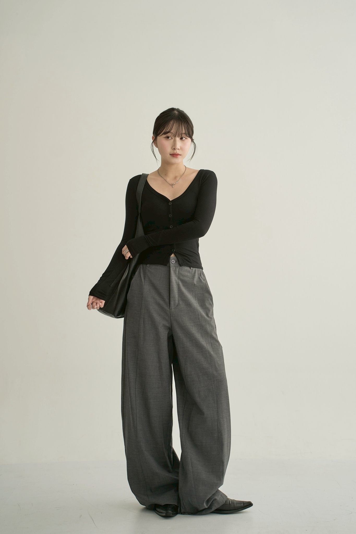 LINE_ALBUM_10-2_251013_199