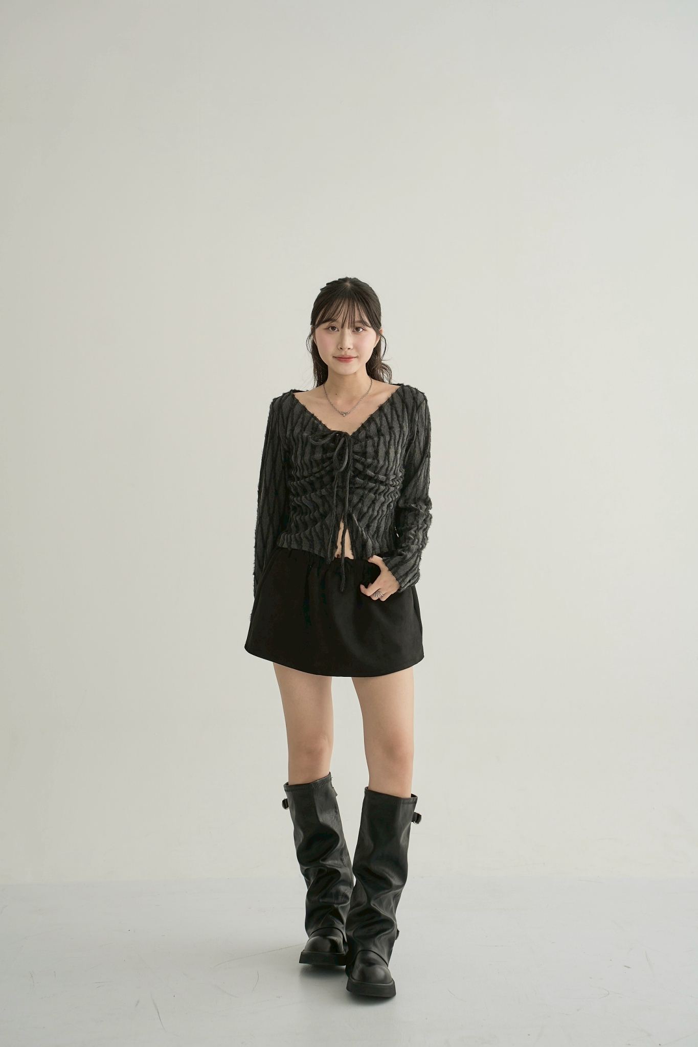 LINE_ALBUM_10-1_251013_54