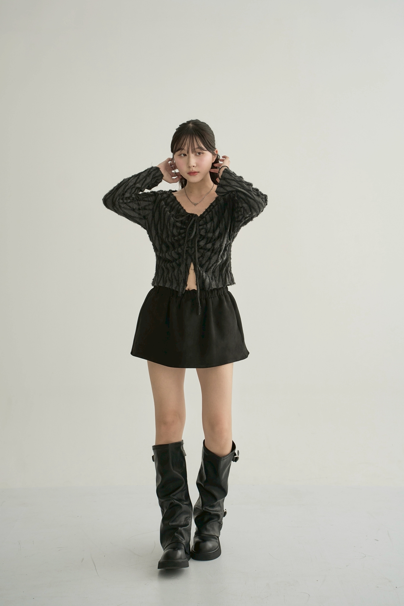 LINE_ALBUM_10-1_251013_52