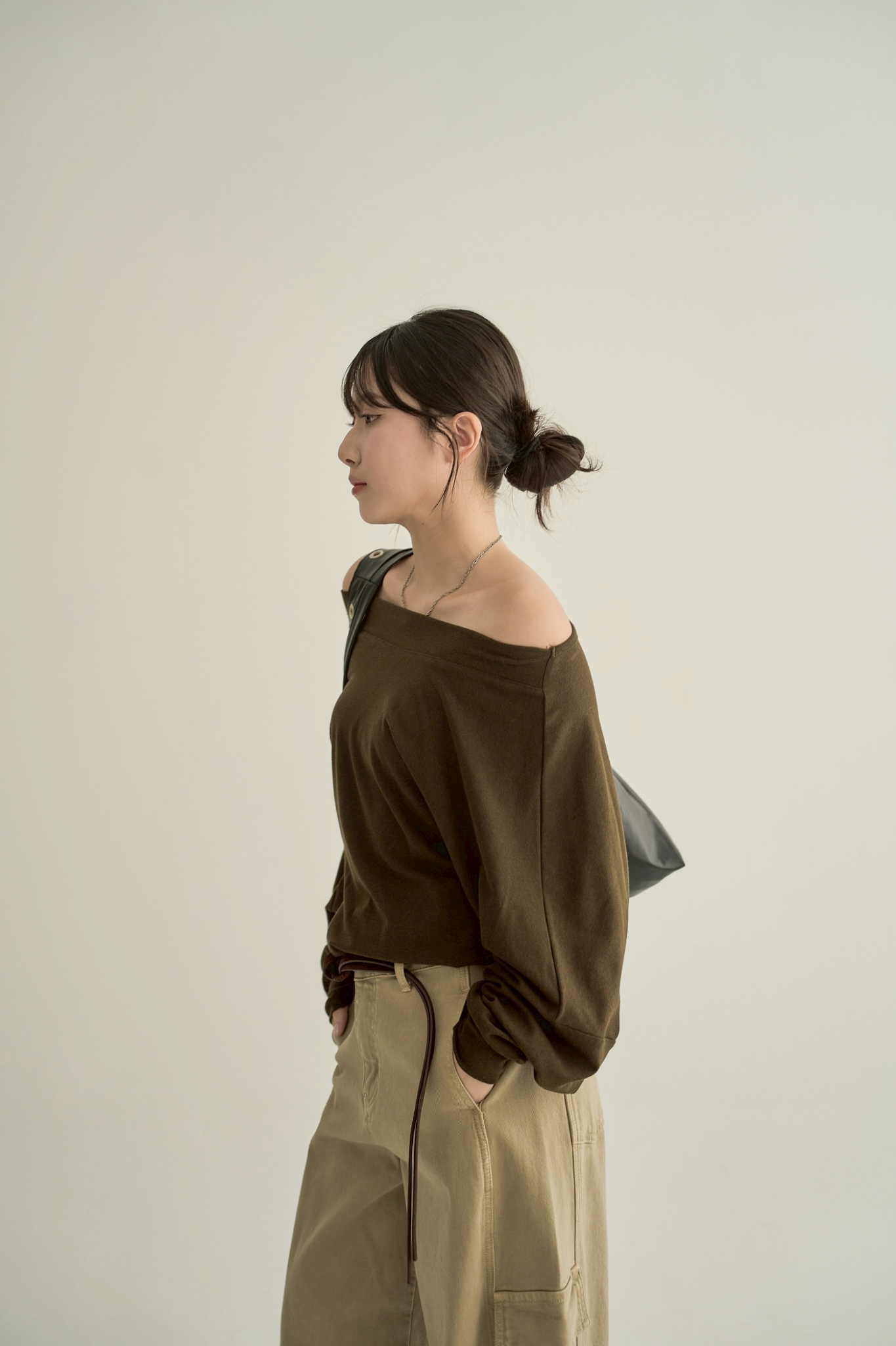 LINE_ALBUM_10-2_251013_159