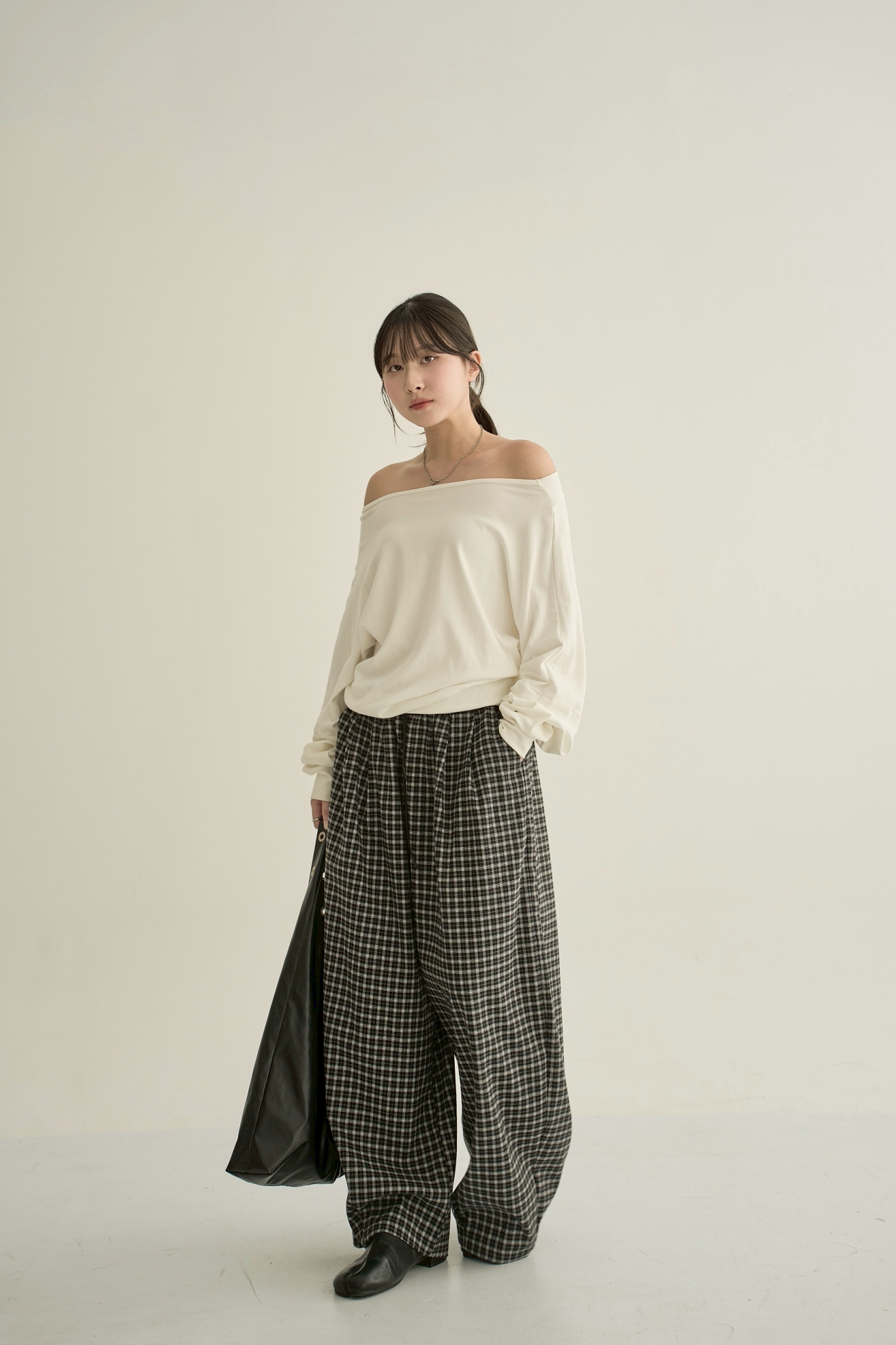 LINE_ALBUM_10-2_251013_210