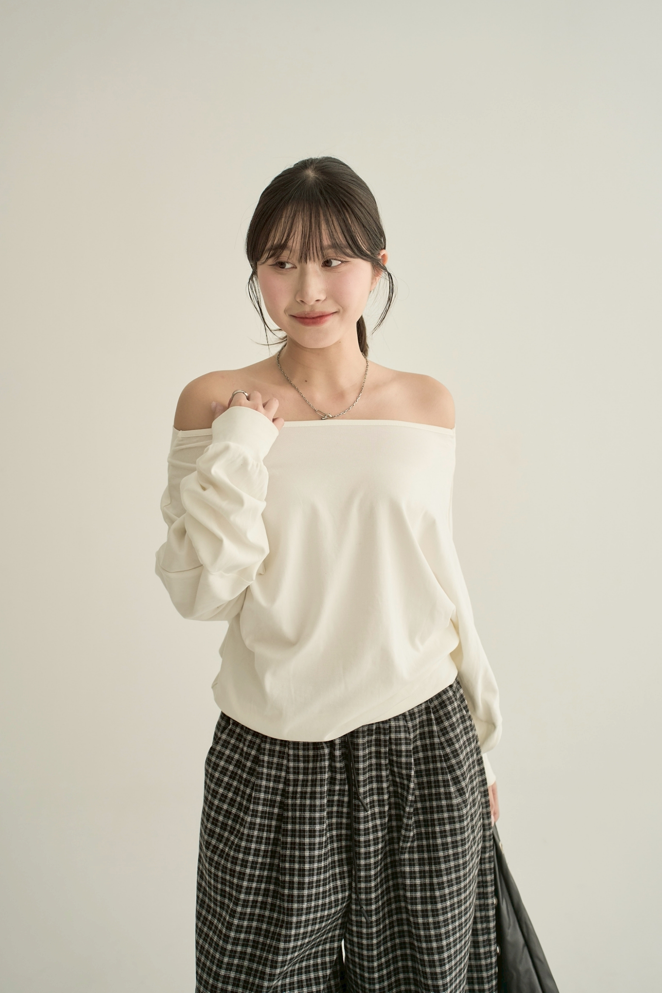 LINE_ALBUM_10-2_251013_206