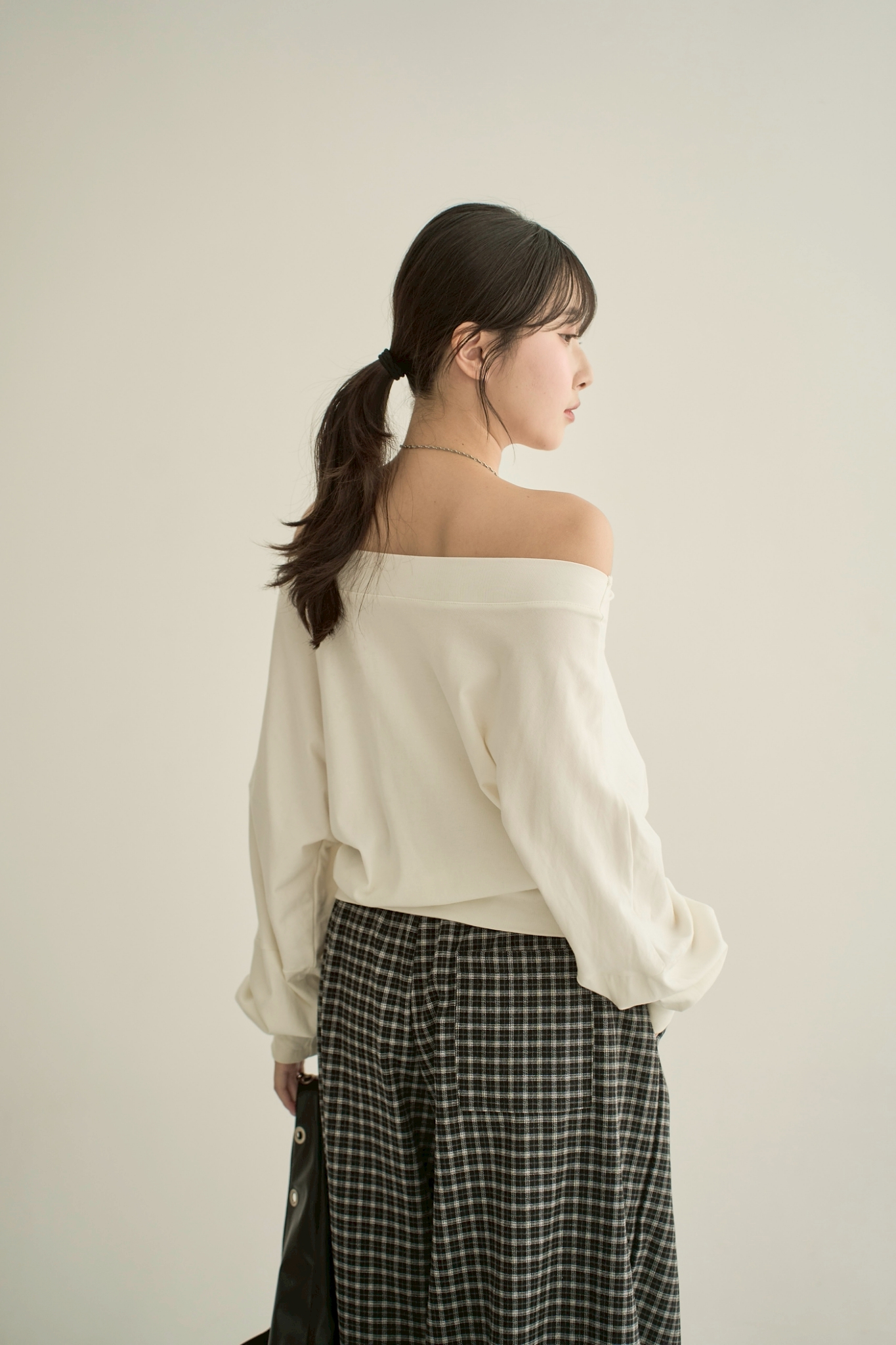 LINE_ALBUM_10-2_251013_207