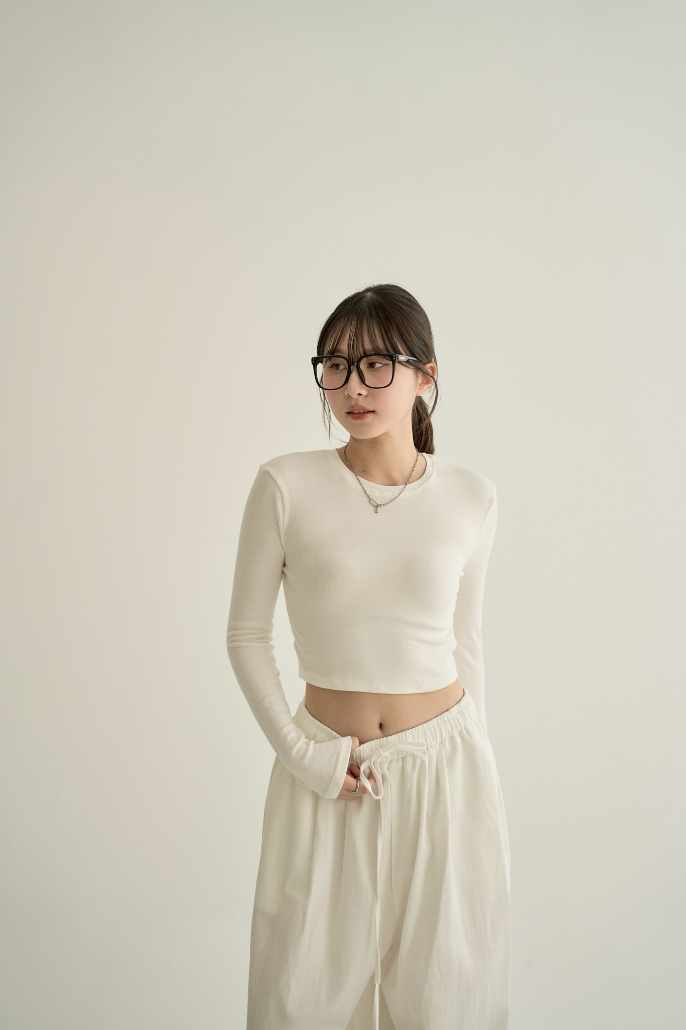 LINE_ALBUM_10-2_251013_238