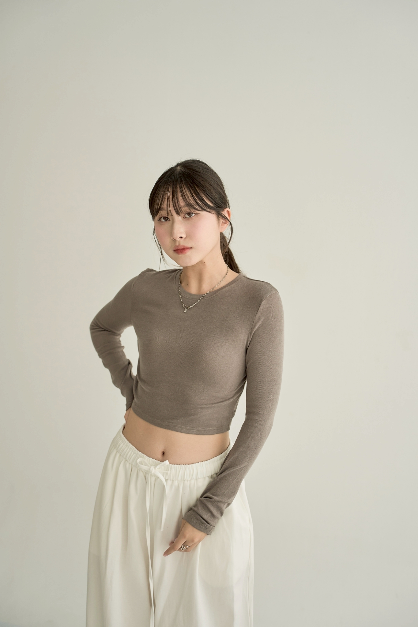LINE_ALBUM_10-2_251013_258