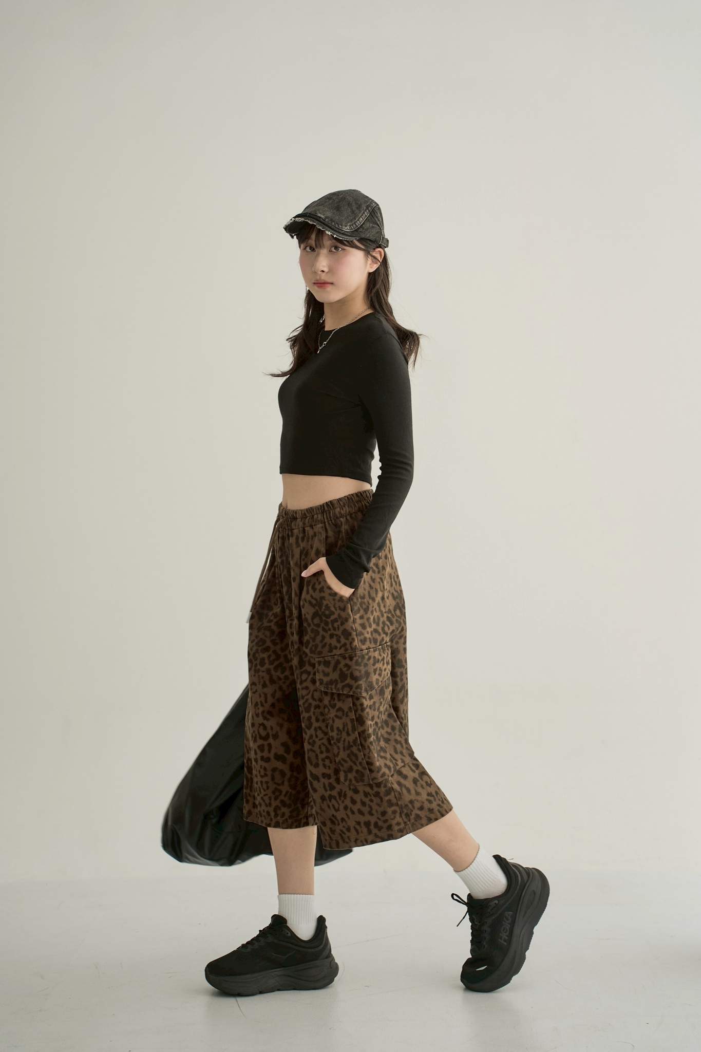LINE_ALBUM_10-1_251013_154