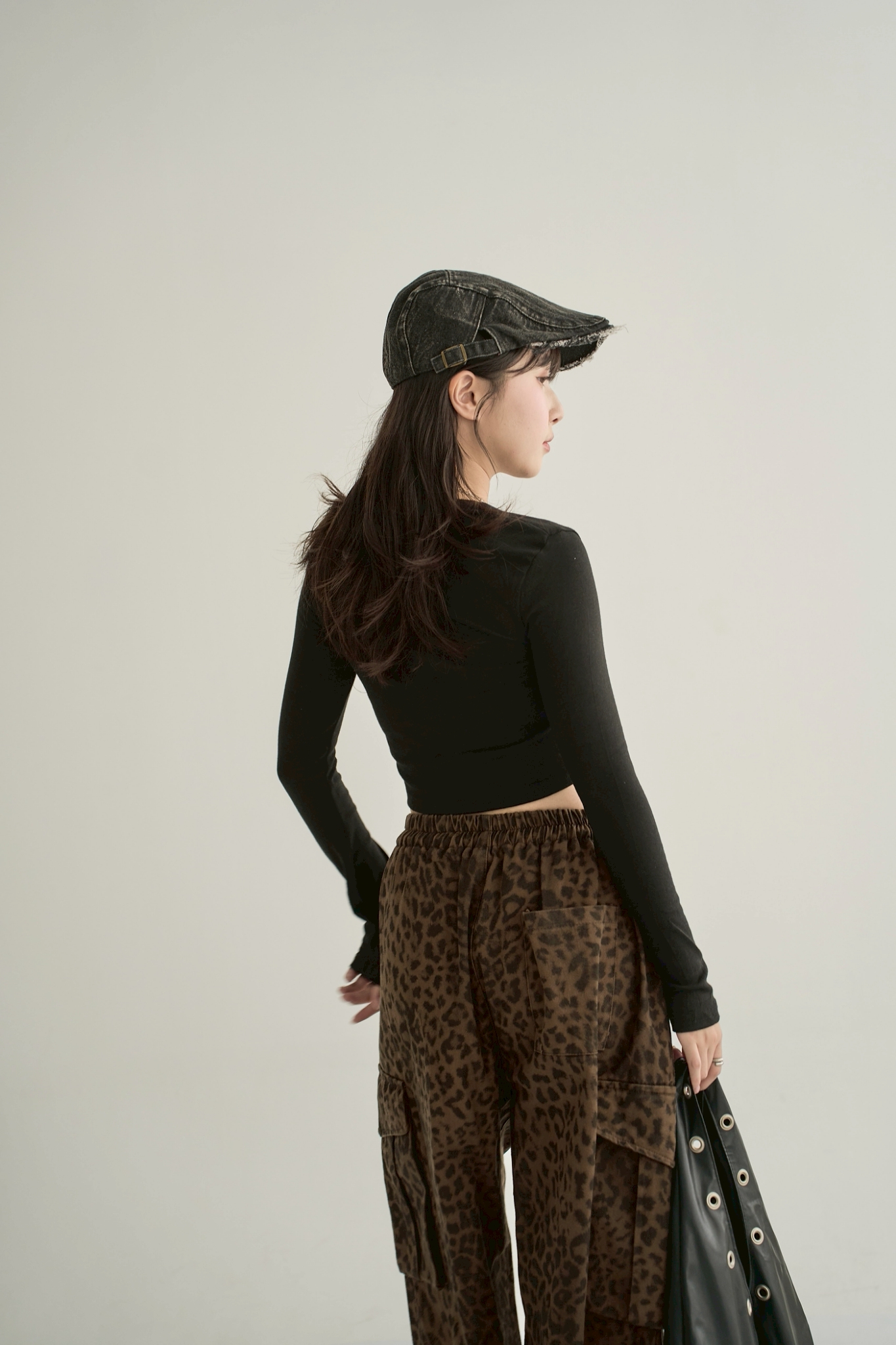 LINE_ALBUM_10-1_251013_150