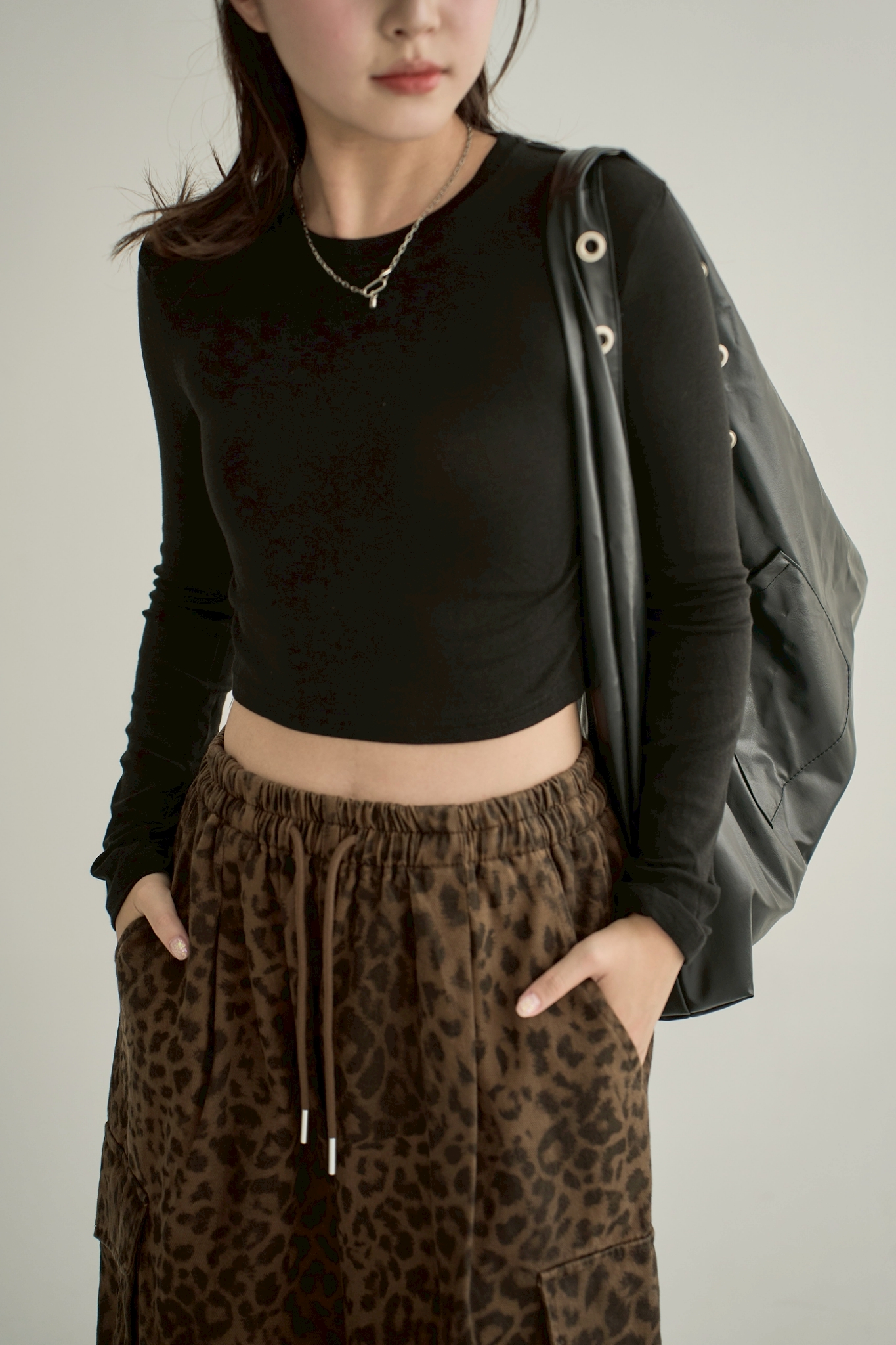 LINE_ALBUM_10-1_251013_146