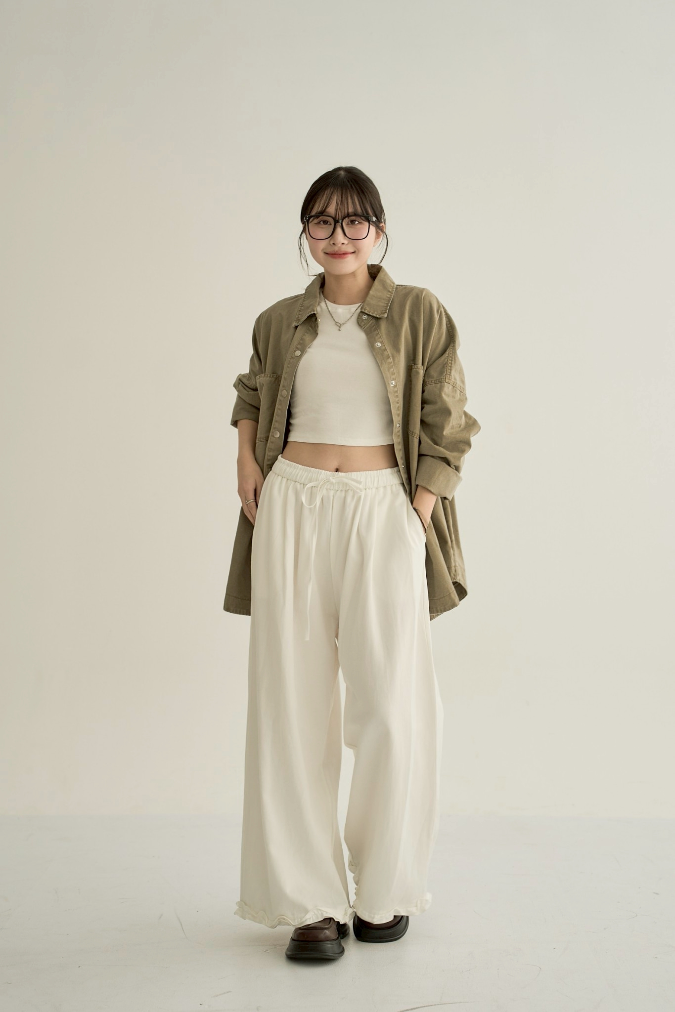 LINE_ALBUM_10-2_251013_249