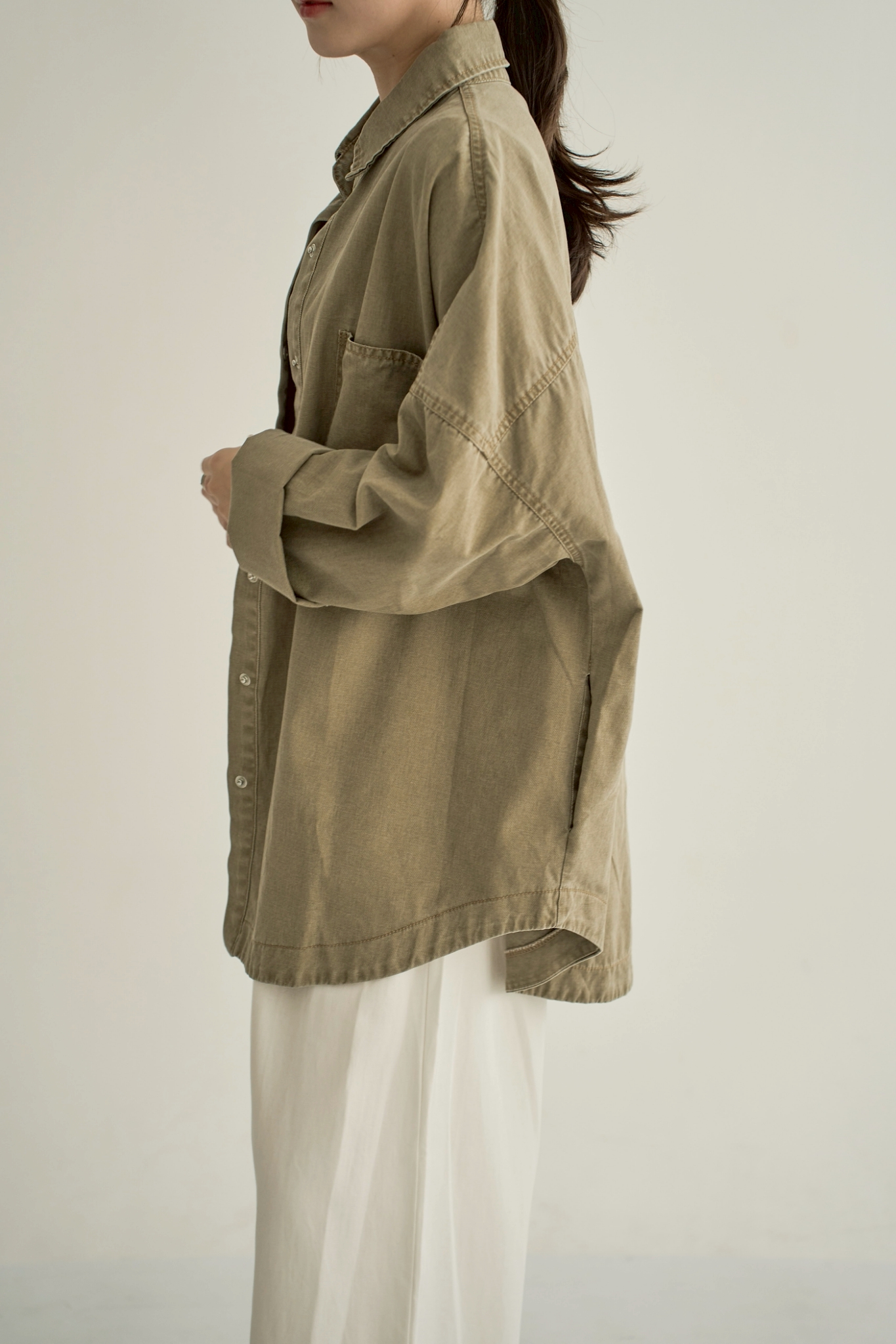 LINE_ALBUM_10-2_251013_240