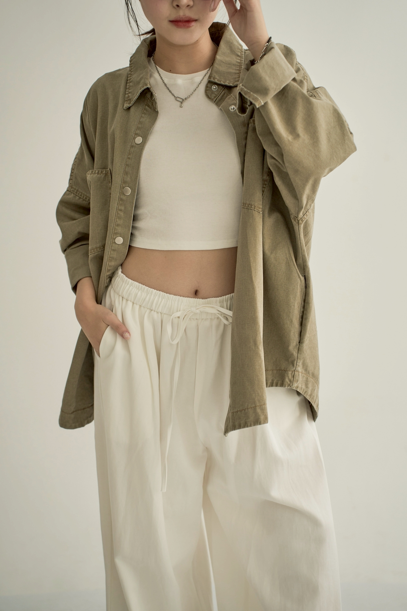 LINE_ALBUM_10-2_251013_242