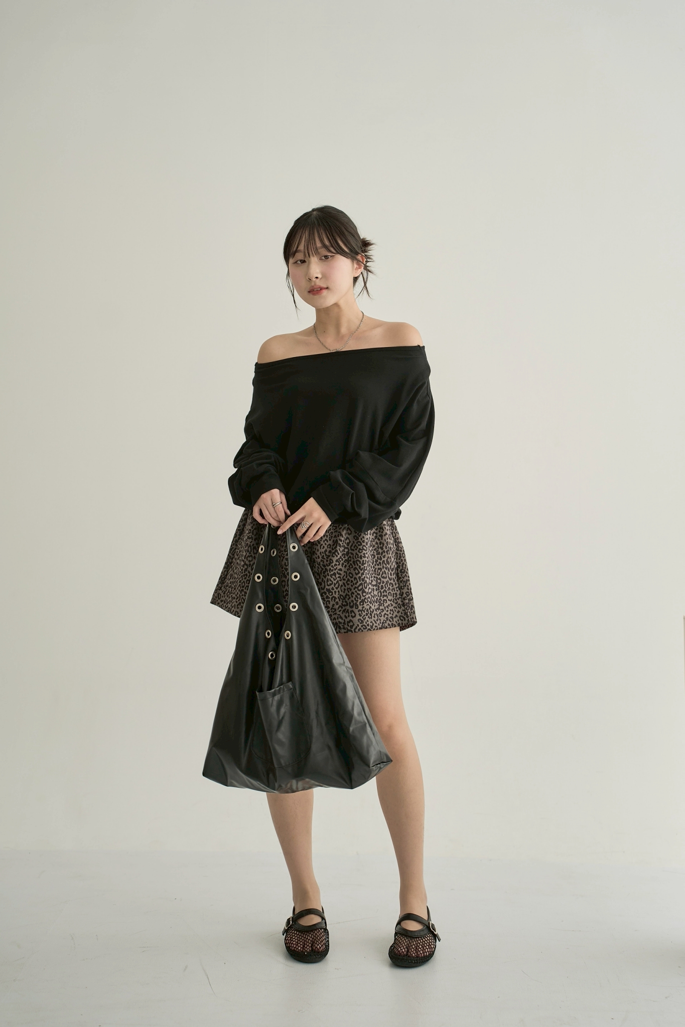LINE_ALBUM_10-1_251013_96