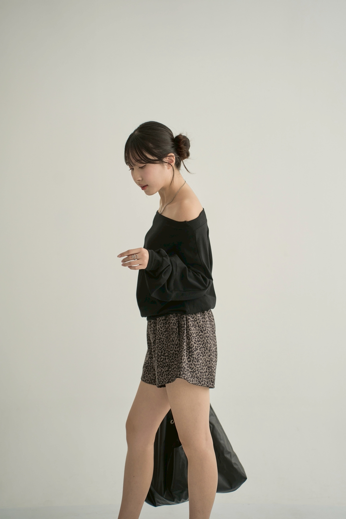 LINE_ALBUM_10-1_251013_92