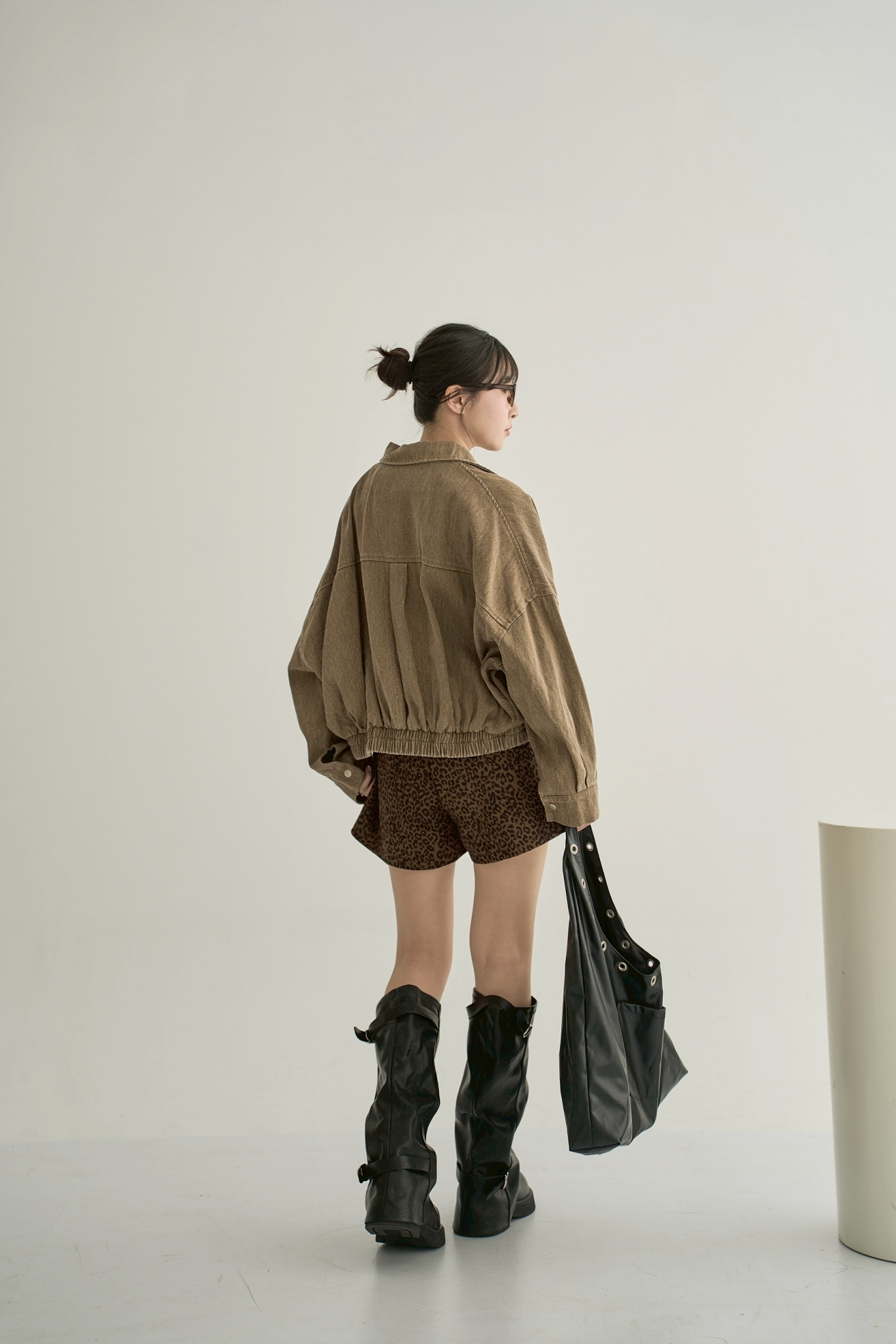 LINE_ALBUM_10-1_251013_130