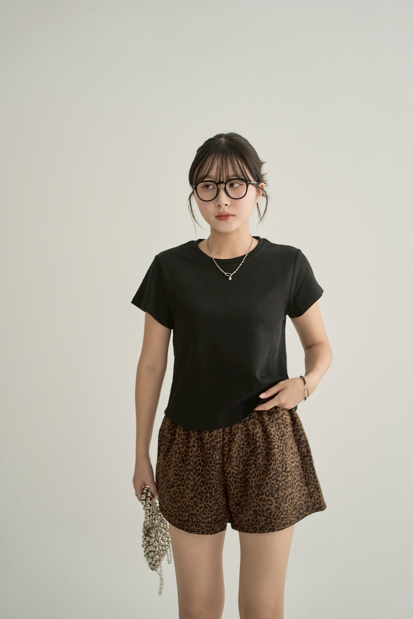 LINE_ALBUM_10-1_251013_104