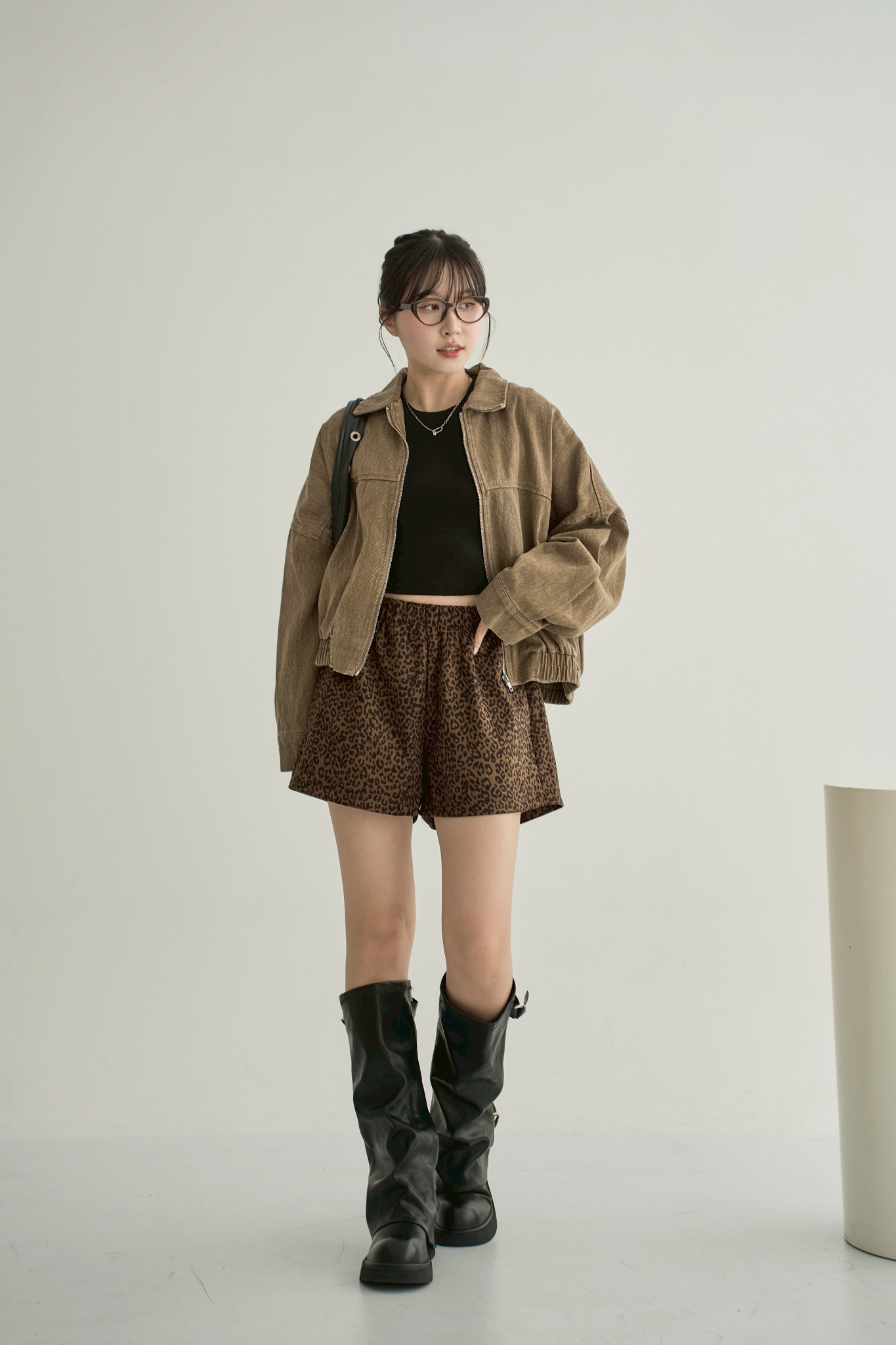 LINE_ALBUM_10-1_251013_135