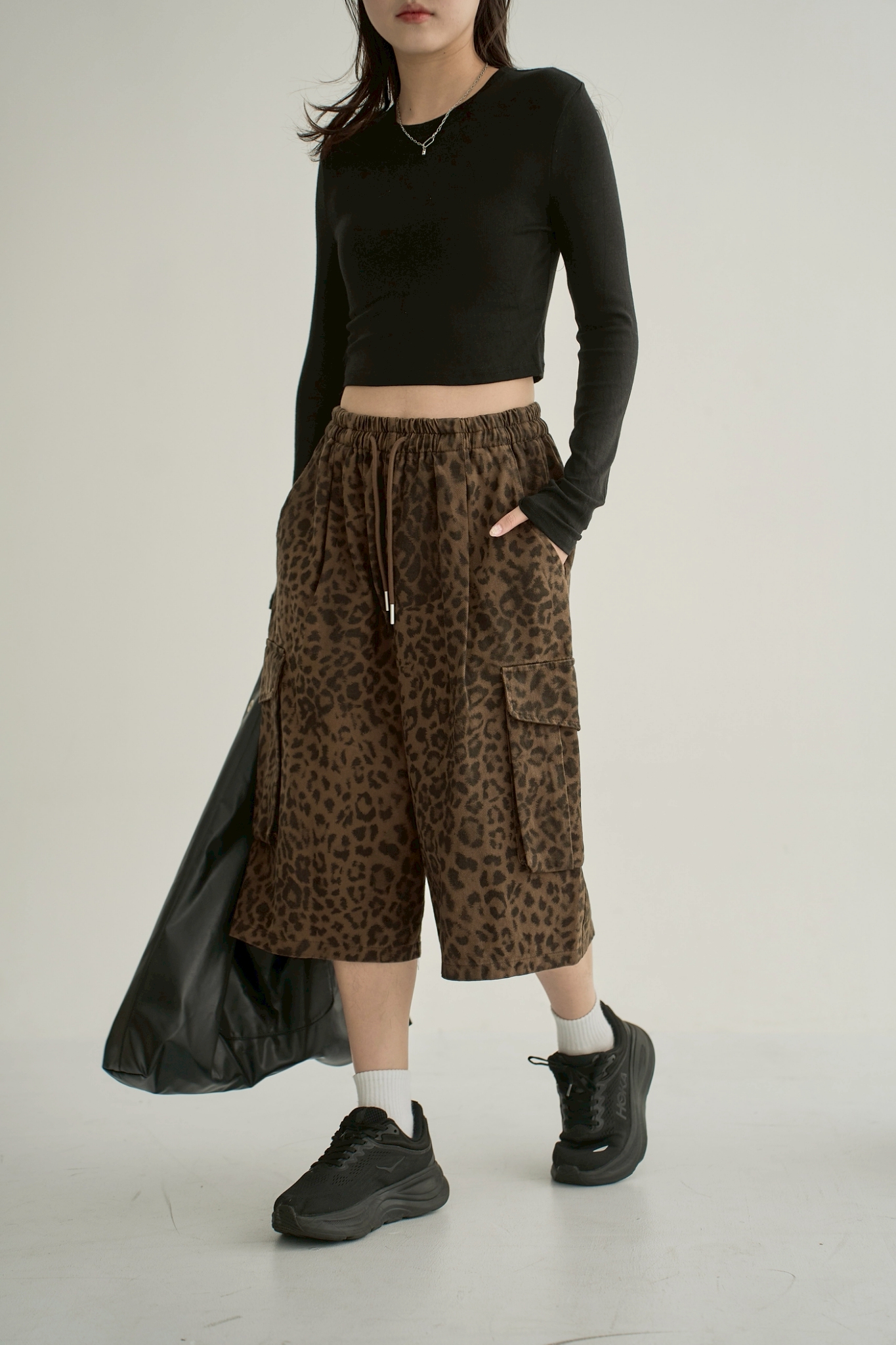 LINE_ALBUM_10-1_251013_140