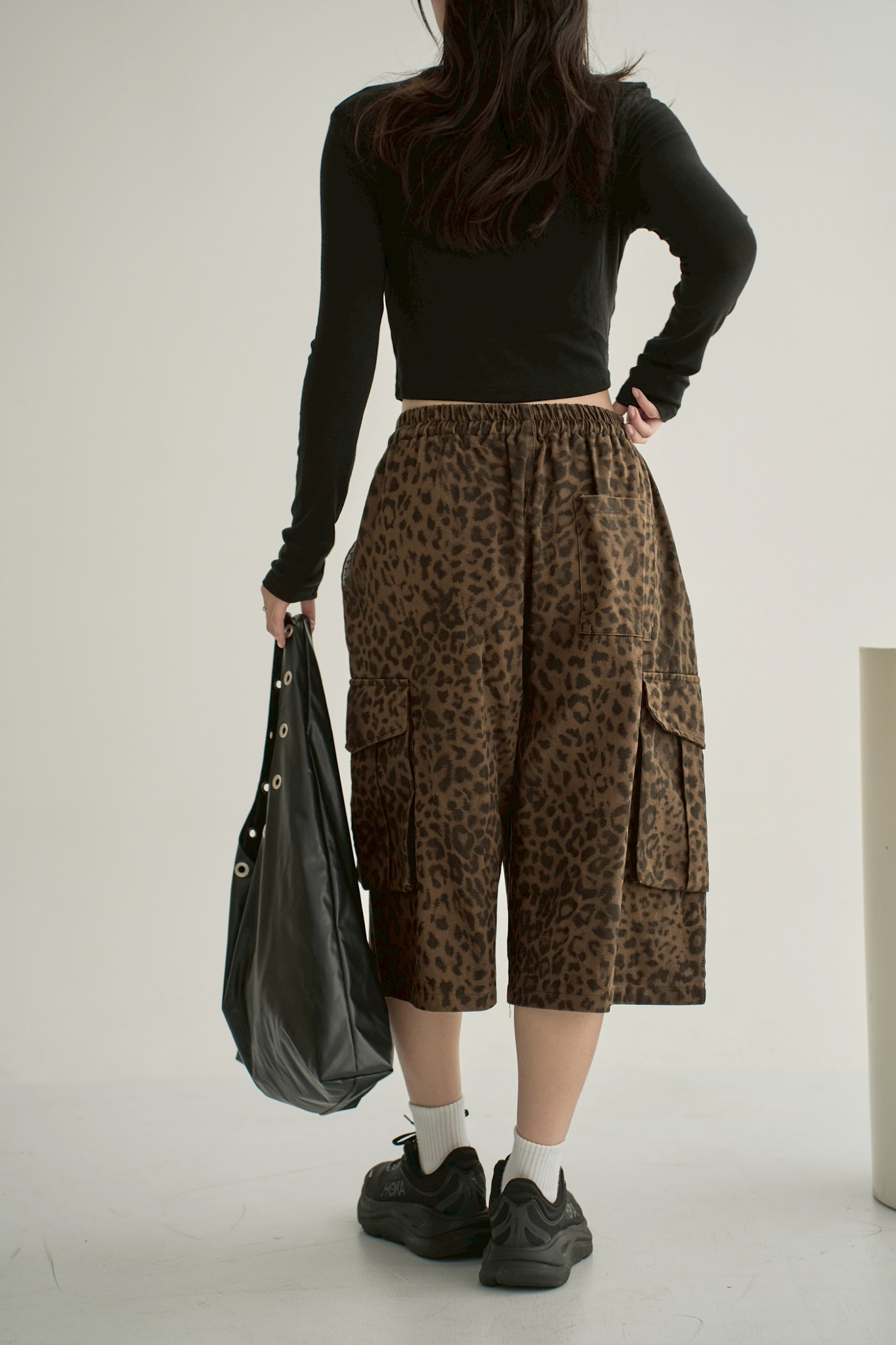 LINE_ALBUM_10-1_251013_138