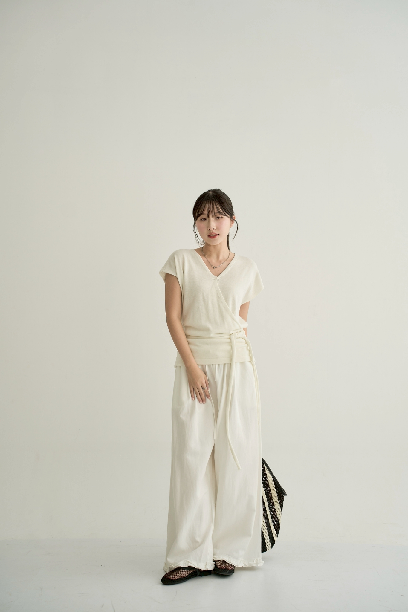LINE_ALBUM_10-2_251013_283