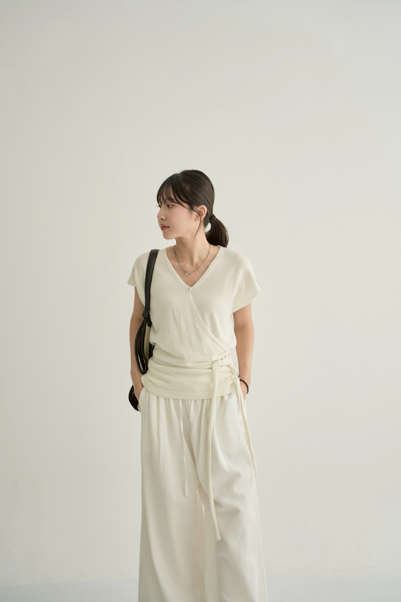 LINE_ALBUM_10-2_251013_281
