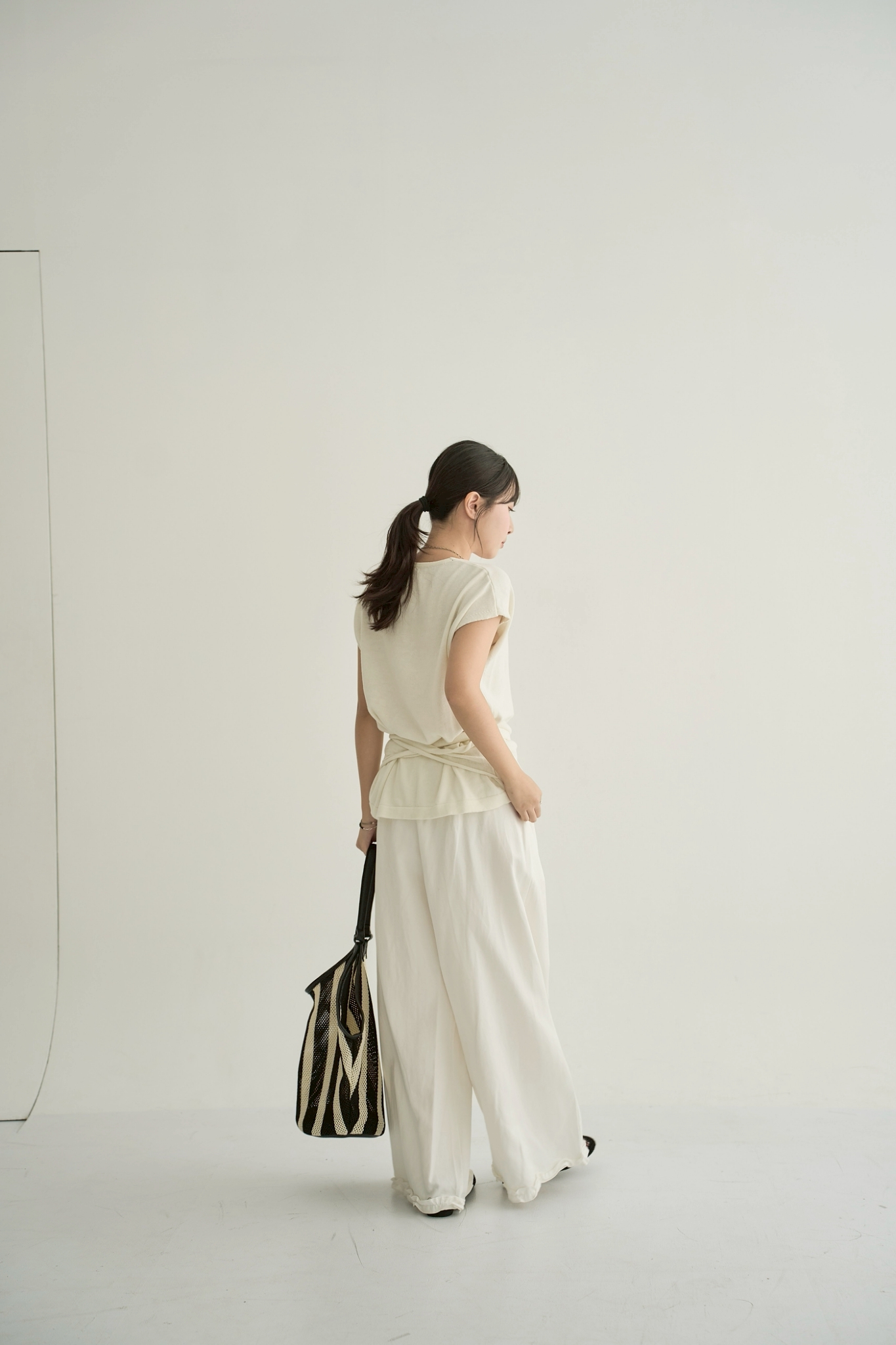 LINE_ALBUM_10-2_251013_285
