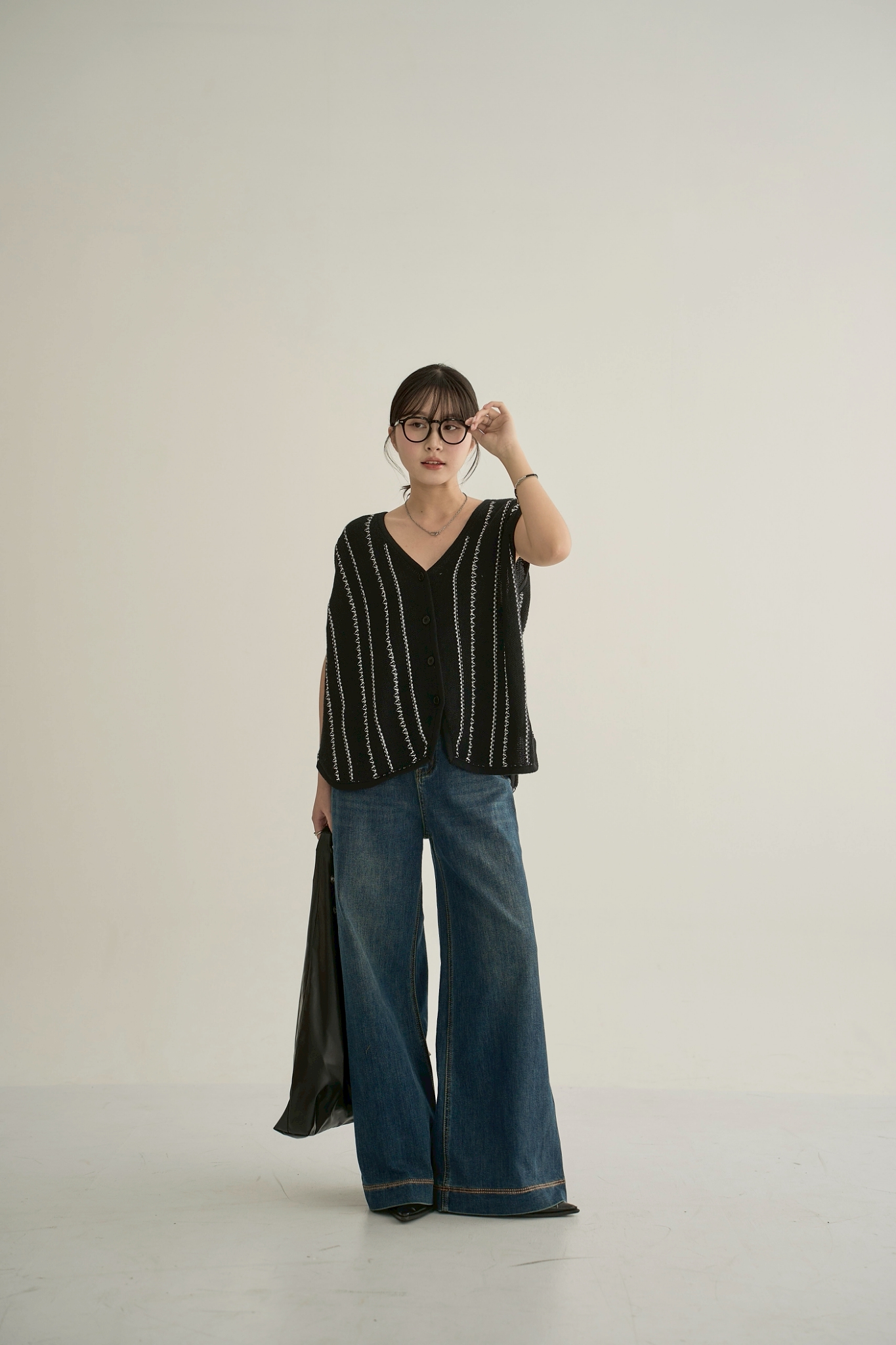 LINE_ALBUM_10-1_251013_297