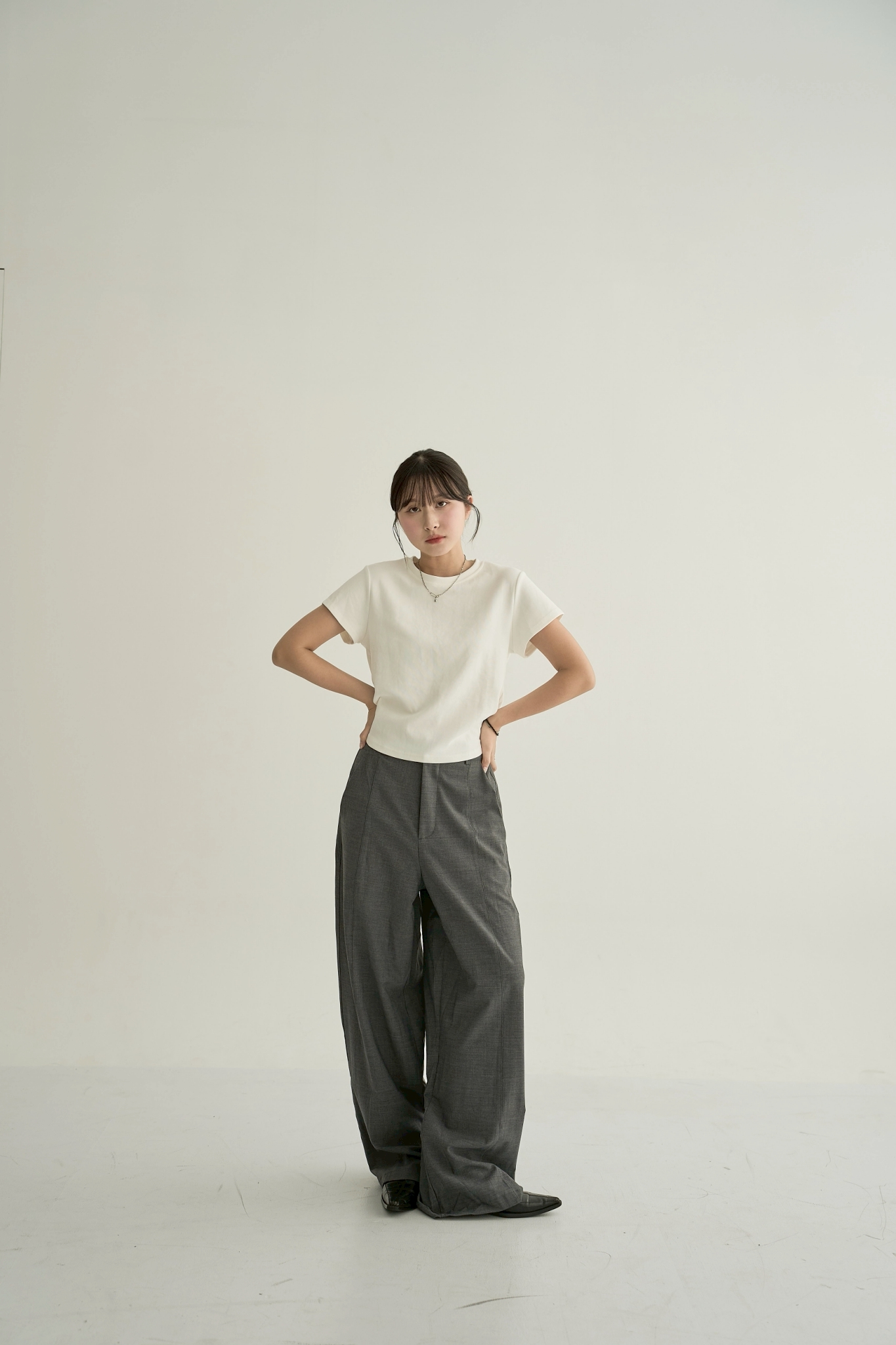 LINE_ALBUM_10-2_251013_187