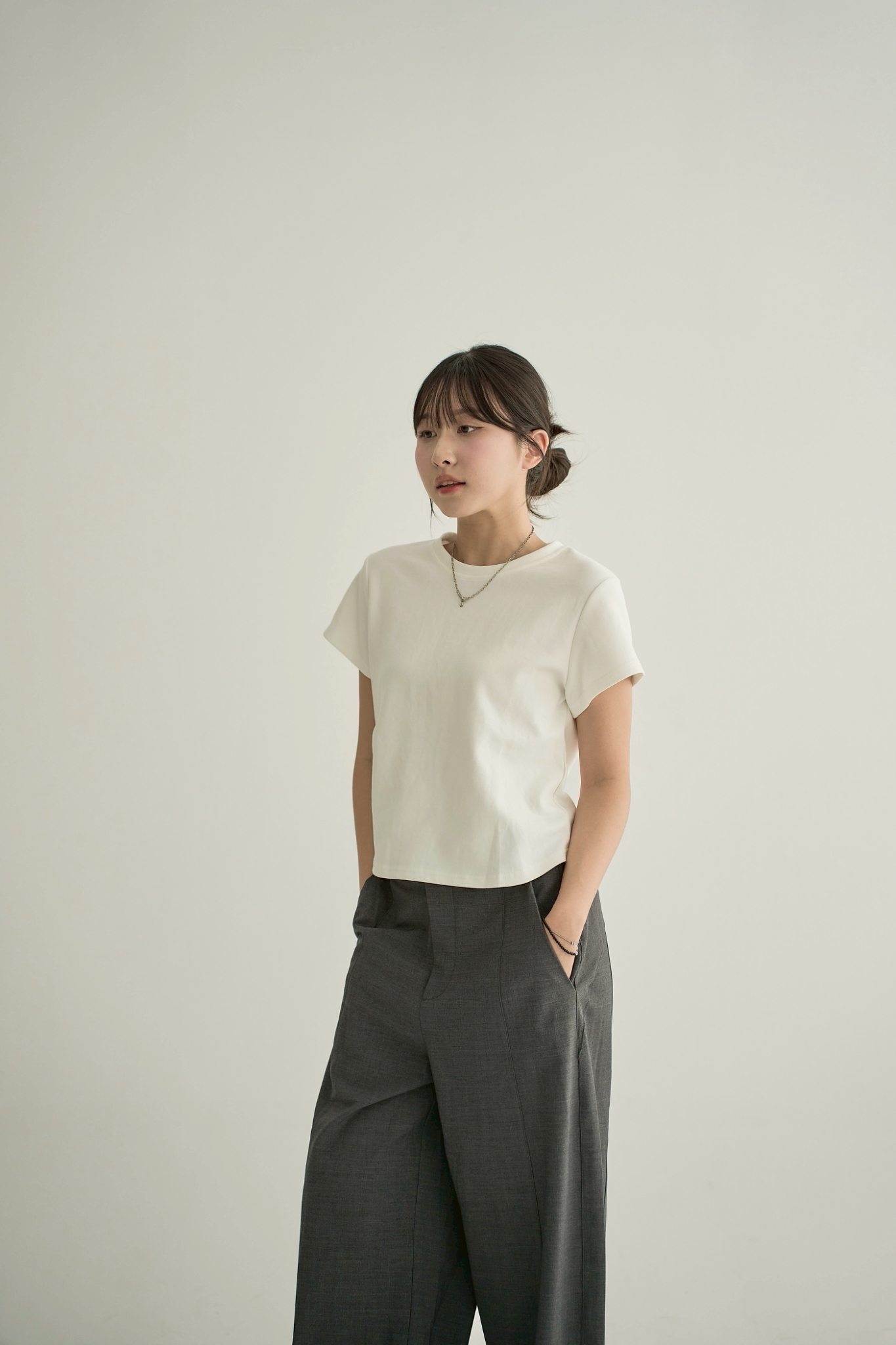 LINE_ALBUM_10-2_251013_186